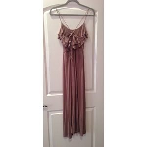 ✖️SOLD✖️Neutral Maxi Dress