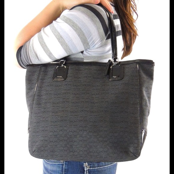 Coach Jacquard Signature Poppy Tote