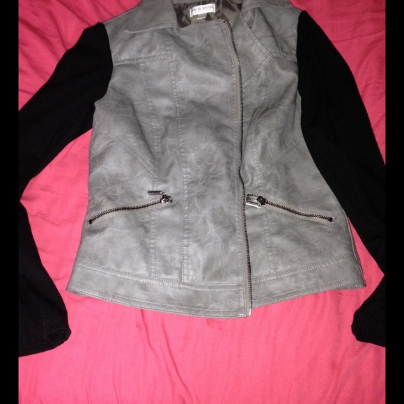 LEATHER AND CLOTH JACKET!! - Picture 3 of 4