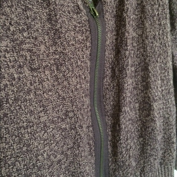 ❌SOLD❌ UO Zip Up Cardigan - Picture 3 of 3