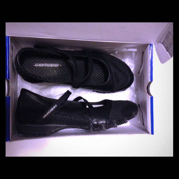Skechers shoes