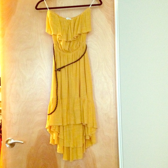Hi-lo dress with belt