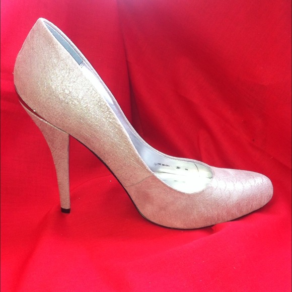 Elianos by Nina is the best heel for fancy attire.