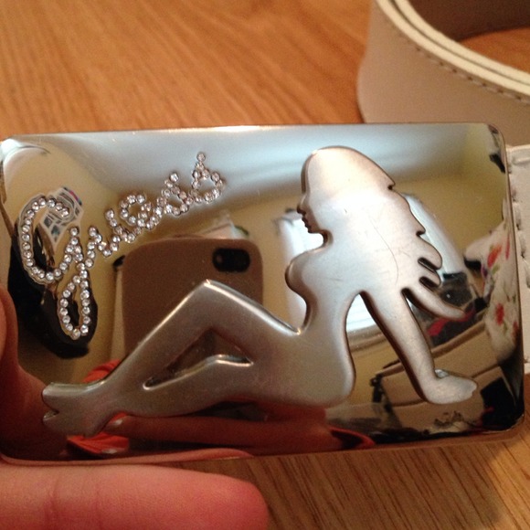 ✖️✖️ SOLD IN BUNDLE - Picture 2 of 4