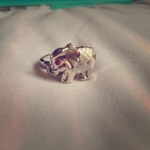 💍💎Sterling Silver Elephant Ring w/CZ Rhinestones