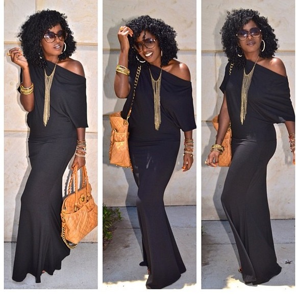 Dresses & Skirts - Hottest Selling Maxi Dress! (Only Black Available)