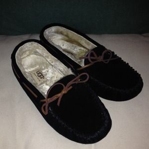 Black UGG moccasin slippers ✨RESERVED✨