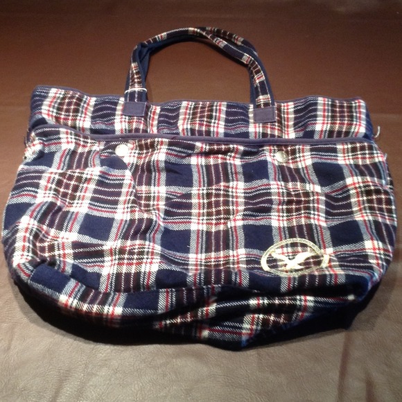 AE plaid tote