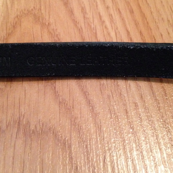 ✖️✖️ SOLD IN BUNDLE - Picture 3 of 4