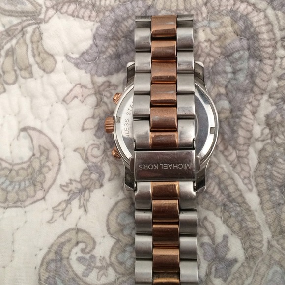 Mk watch - Picture 2 of 4