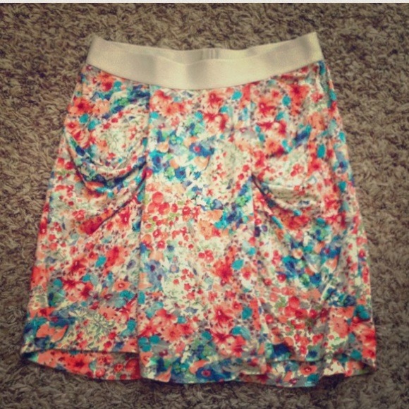 💥LAST DAY💥Floral skirt by Eight Sixty - Picture 4 of 4
