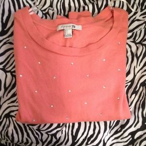 Forever 21 sweater! 🌟✨