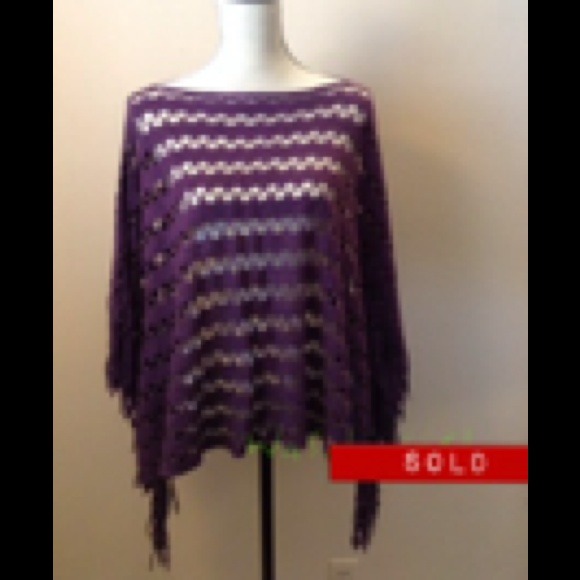 🚫SOLD🚫🎉HP🎉 Knit Poncho in Eggplant