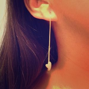 Gold heart threader earrings