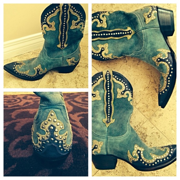 Sold sold sold Old Gringo boots