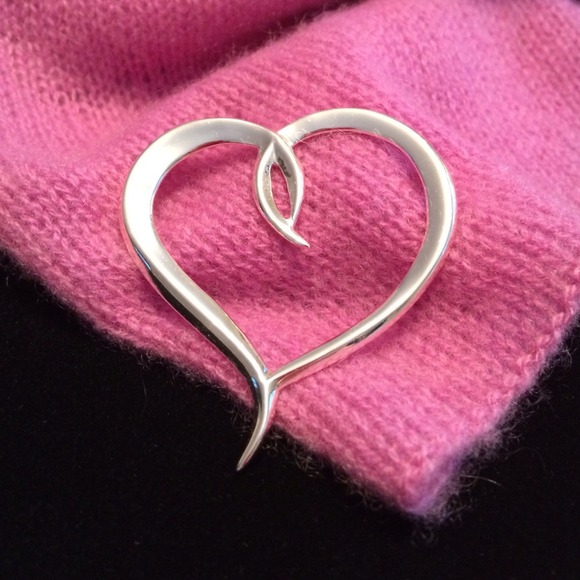 Beautiful heart pin.