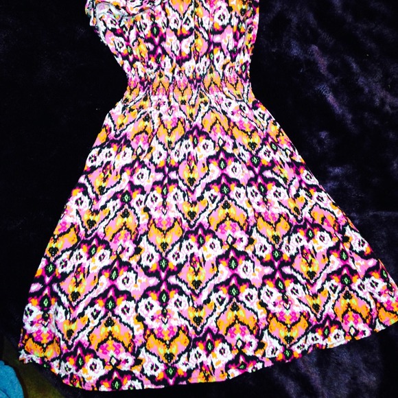 🎀One shoulder short print dress🎀 - Picture 3 of 3