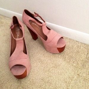 Jeffrey Campbell sz 10 light pink