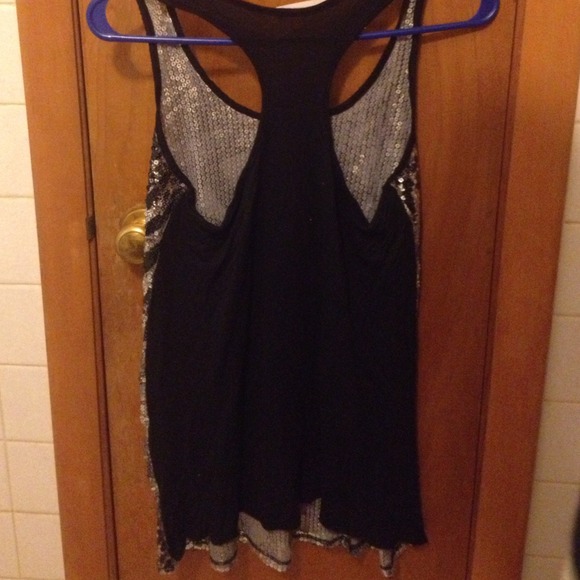 Zebra striped sequin tank - Picture 4 of 4