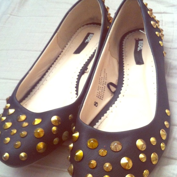 Edgy Flats