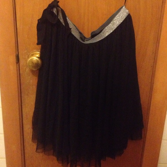 Black tulle skirt - Picture 1 of 1