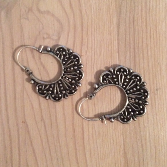 Jewelry - New Lucky Brand earrings