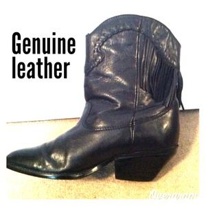 💥SOLD IN BUNDLE FOR JOANNK💥With gladiator sandal