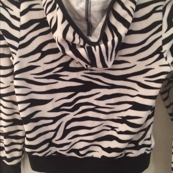 Girls zebra jacket - Picture 2 of 4