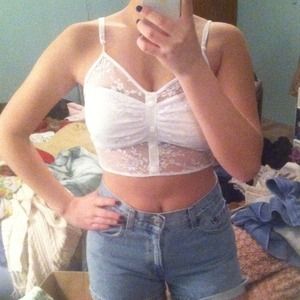 Bandeau/ croptop white lace