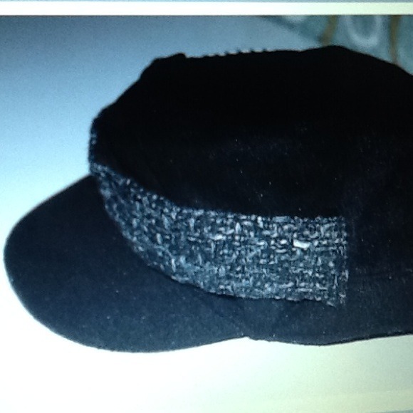 NewsGirl,OS,Side Clip,Patchwork,Houndstooth,Cap - Picture 3 of 4