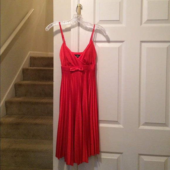 Size Small Silk Knee length dress