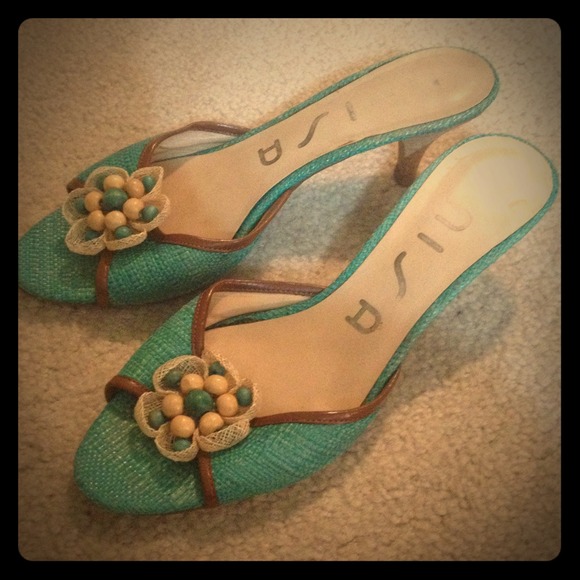 Teal and brown heels - Picture 1 of 1