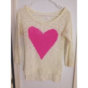 HEART SWEATER💕