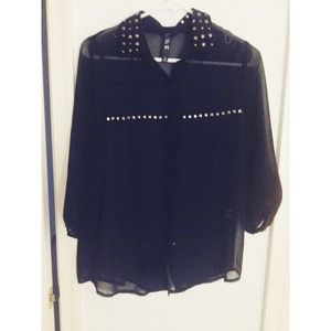 BLACK STUDDED BLOUSE