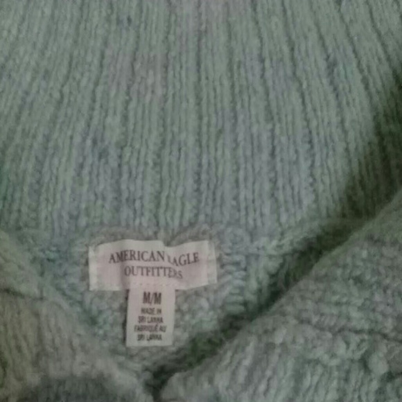 sweater - Picture 2 of 2