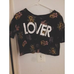 💘LOVER CROPPED TEE💘