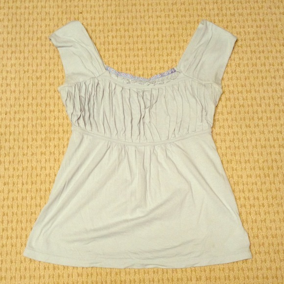 Cap-sleeve Anthro top sz small