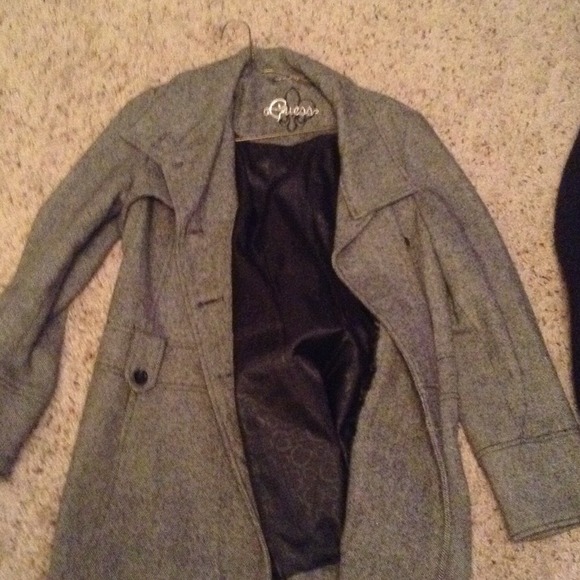 Guess coat In tweed