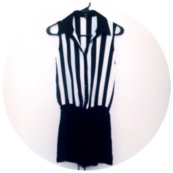🚫SOLD🚫Forever 21 romper