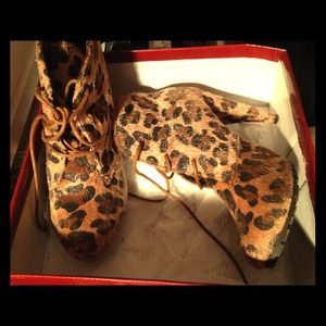 Cheetah heels