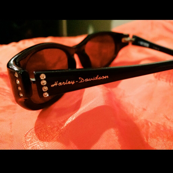REDUCED! Harley Davidson sunglasses!