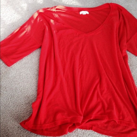 Aerie v-neck loose fit tee