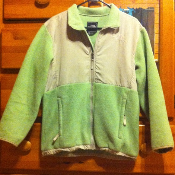 Pale Green North Face Jacket 💚 - Picture 1 of 4