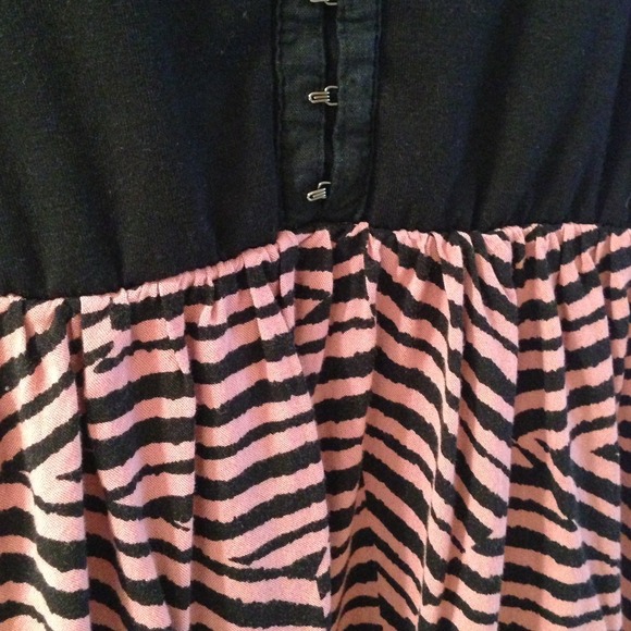 ⭐⭐$5 SALE⭐⭐ Xhilaration Summer Dress