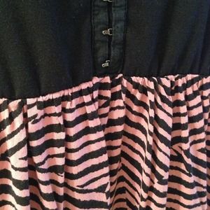 ⭐⭐$5 SALE⭐⭐ Xhilaration Summer Dress