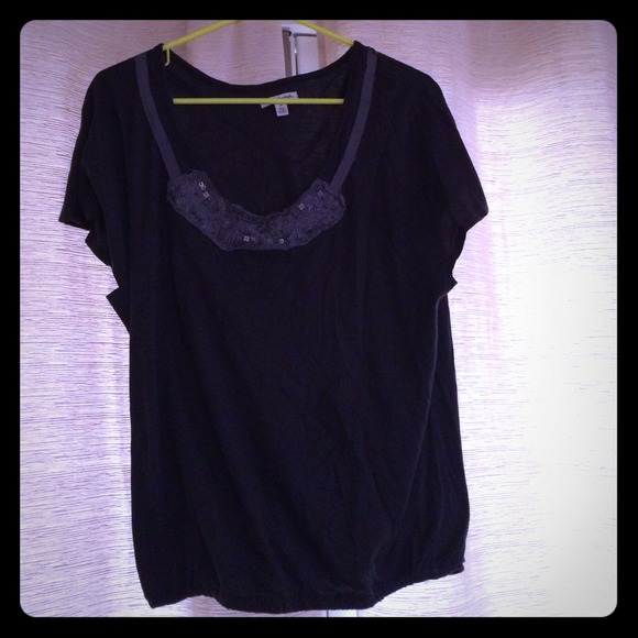 Navy top