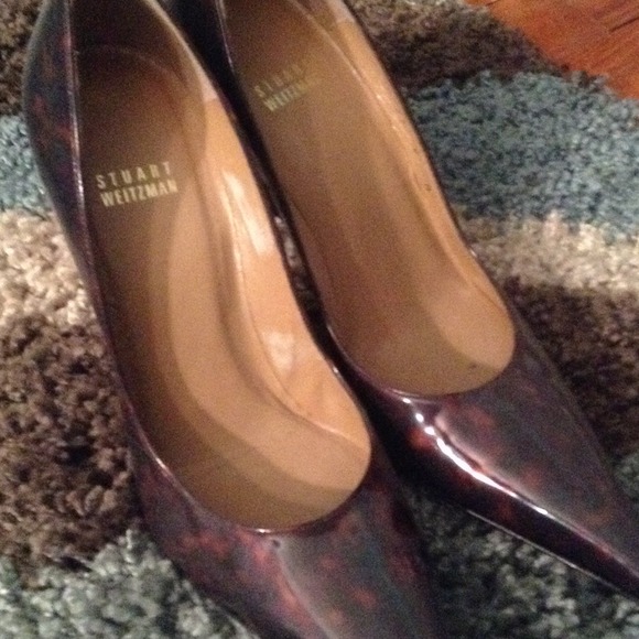 Stuart Weitzmen Fever Pumps
