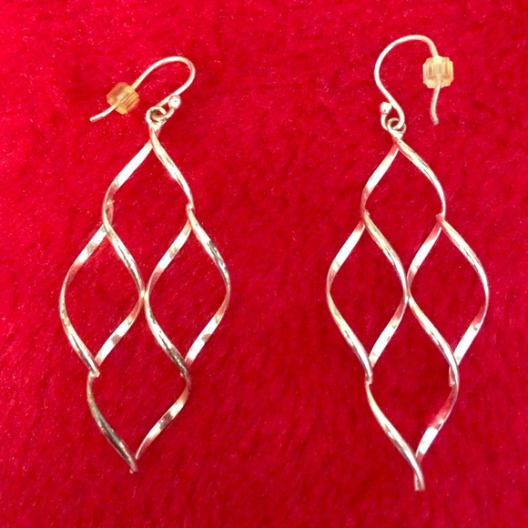 🌷🌷.925 silver dangling earring🌹🌹