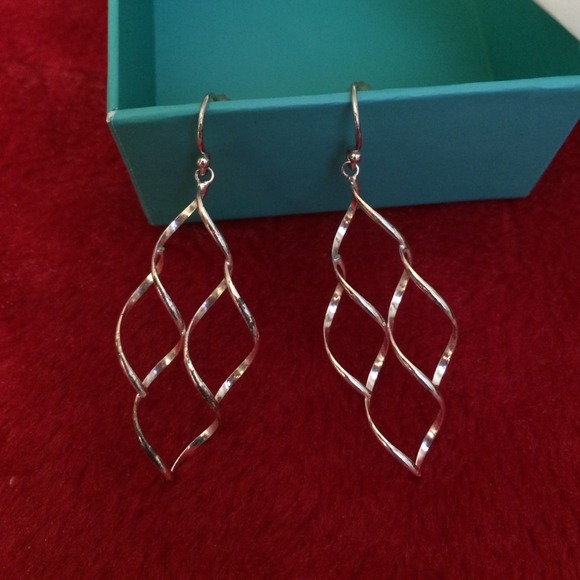 🌷🌷.925 silver dangling earring🌹🌹 - Picture 3 of 4