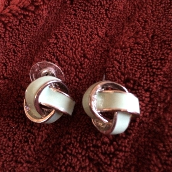 Mint earrings